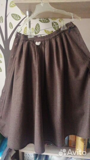 Шерстяная юбка миди