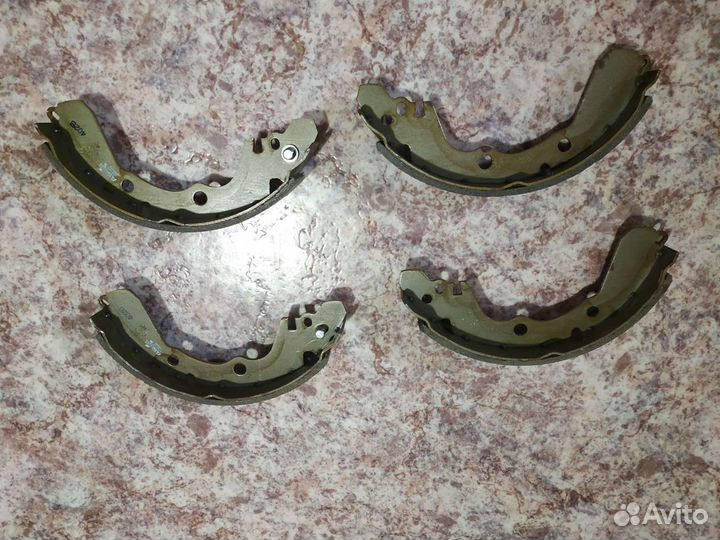 Колодки тормозные задние