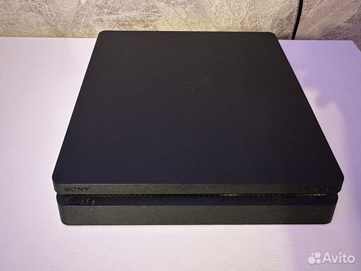 Sony PS4 slim 1tb