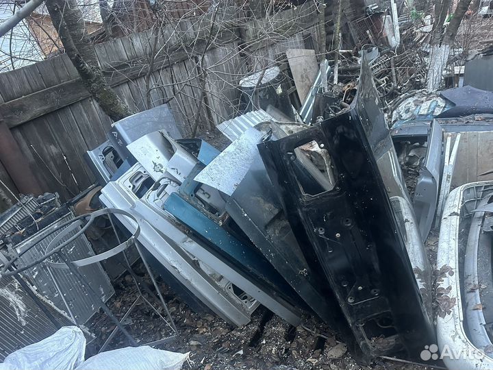 Крышка багажника audi