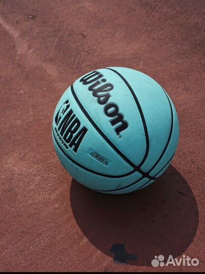 Баскетбольный мяч wilson