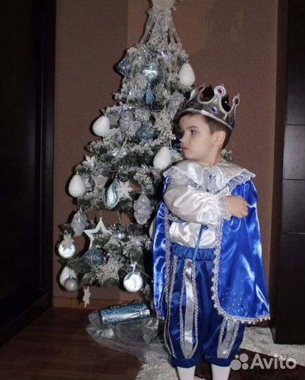 Прокат новогодних костюмов Принц