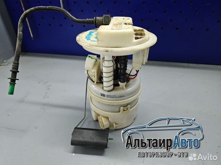 Насос топливный Renault Logan Sandero бензонасос