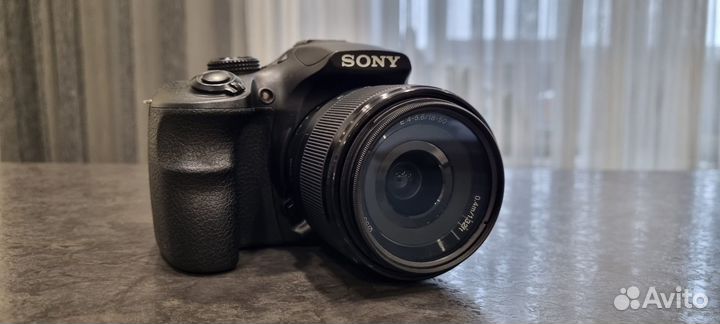 Фотоаппарат Sony Alpha 3500