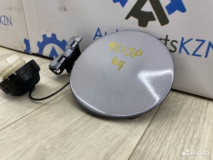 Лючок топливного бака Mitsubishi Asx 2.0 4B11