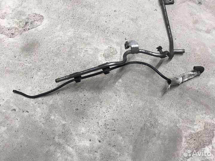 Трубка охлаждающей жидкости Superb 2