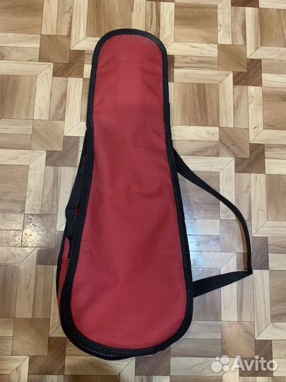 Укулеле сопрано с чехлом