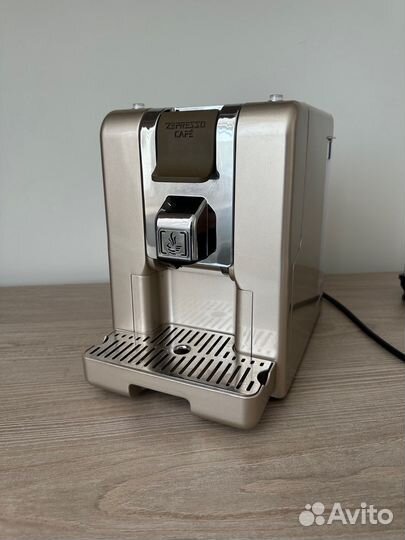 Капсульная кофемашина zepter