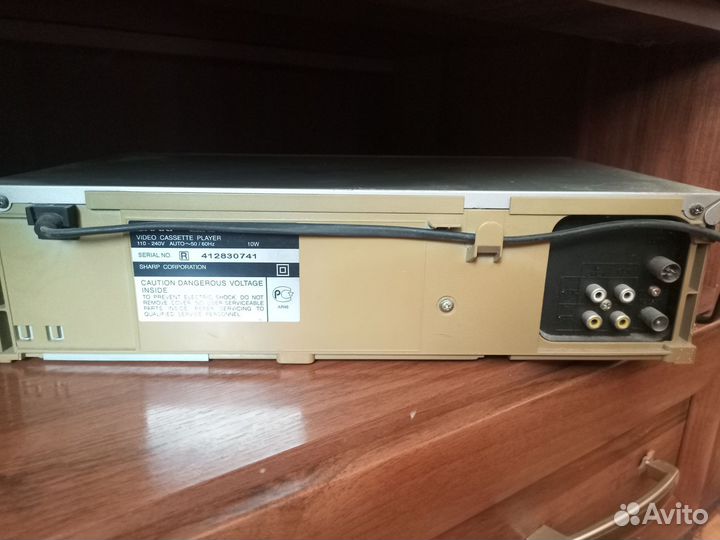 Видеомагнитофон sharp