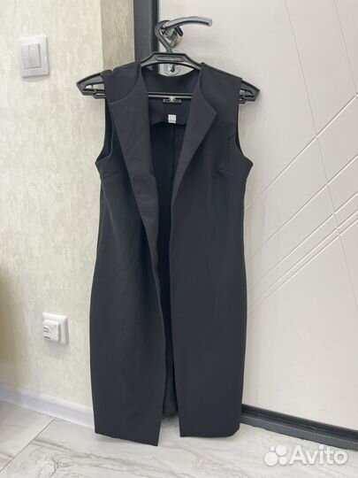 Жилет костюмный