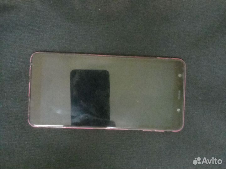 Samsung Galaxy A7 (2018), 4/64 ГБ