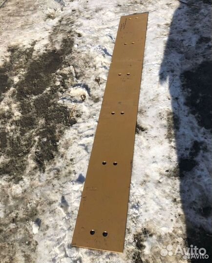 Нож ковша на экскаватор-погрузчик JCB 4CX