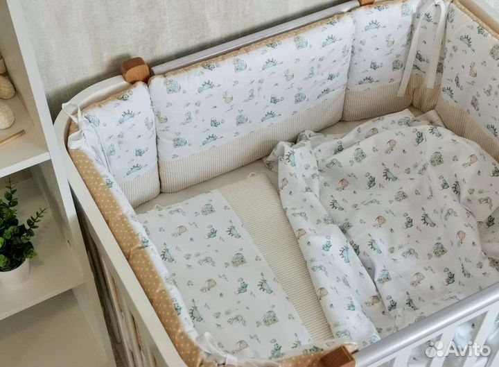 Комплект бортиков на кроватку Mummy Lux