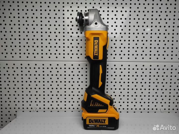 Набор инструментов DeWalt 4в1 (безщеточный)