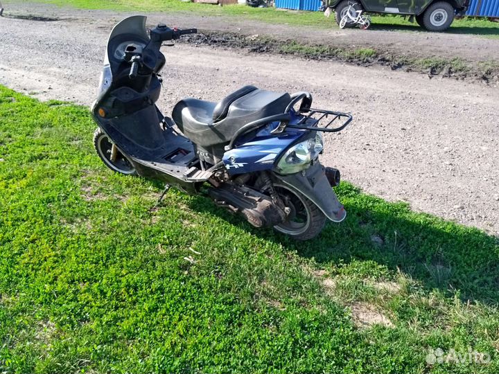 Скутер 150кубов