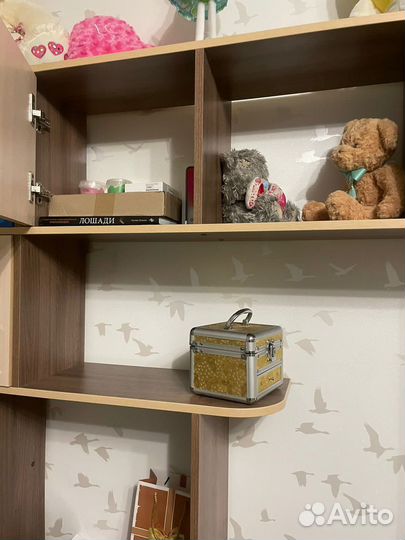 Компьютерный стол