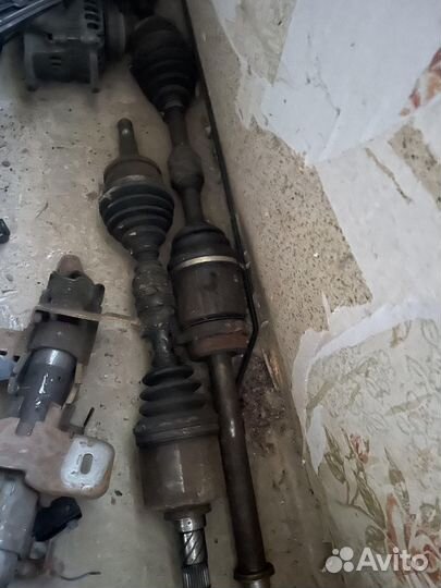 Привода на Ниссан Примера р12,правый,левый