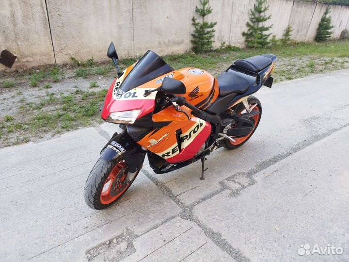 Honda CBR 600 RR