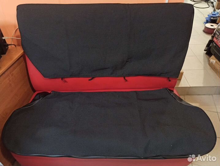 Чехлы на 2107 из ткани Люкс красные