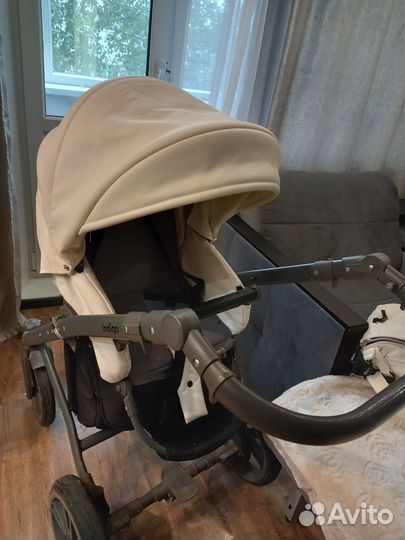 Коляска marco City от Indigo с люлькой-переноской