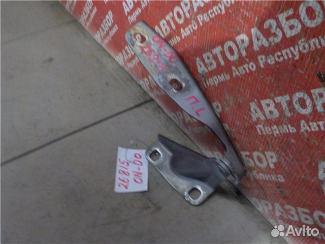 Петля капота передняя левая Datsun On-Do 11186