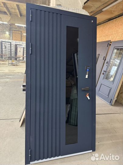 Дверь входная металлическая новая с установкой