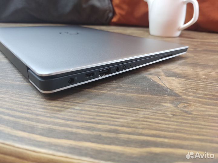 Ультрабук Dell XPS 13 9350 8Gb