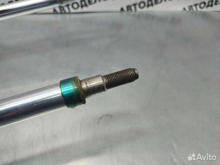 Стойки передние Mitsubishi Lancer 7 (CB1A) 1993 г