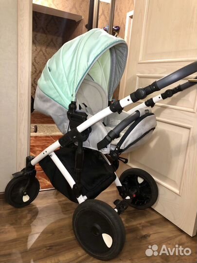 Коляска Tutis Zippy 3 в 1