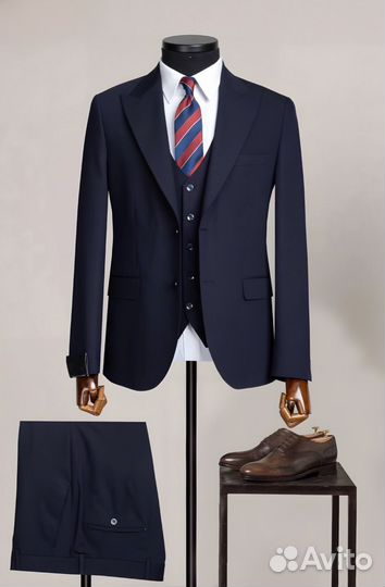 Мужской костюм не мнущийся premium