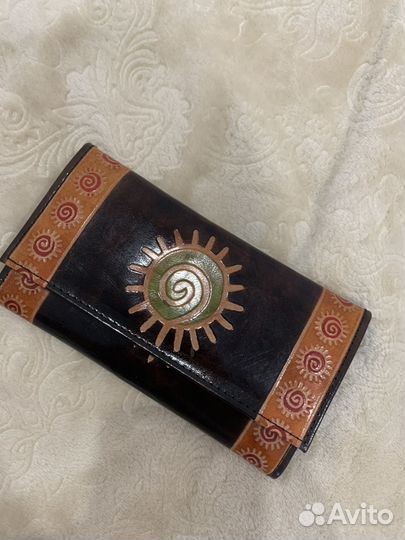 Кошелек из натуральной кожи ручной работы