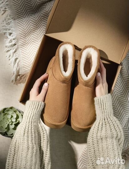 Угги новые в коробке