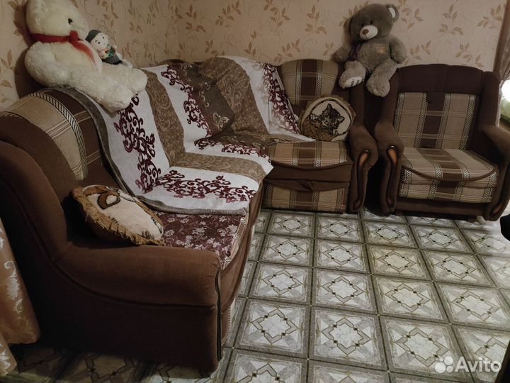 Угловой диван и кресло (набор)