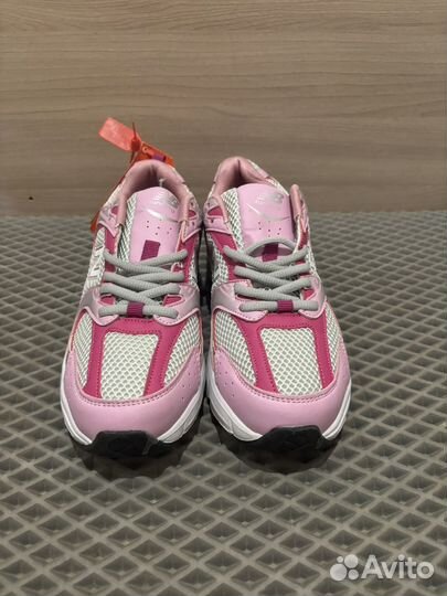 Кроссовки New Balance 530white/pink