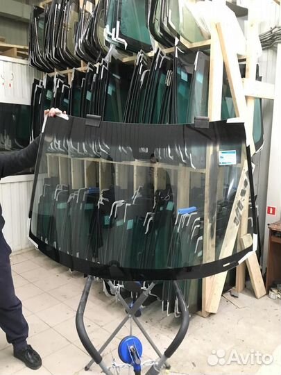 Лобовое стекло для Mazda 3