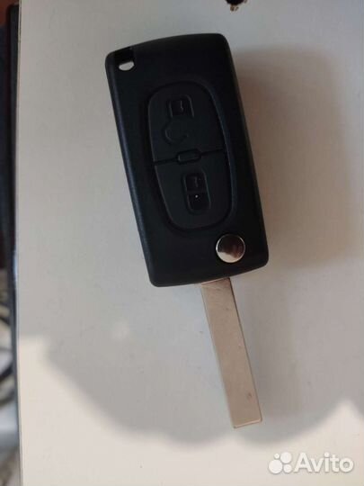 Корпус ключа зажигания Peugeot пежо