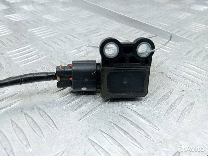 Датчик удара Mitsubishi L200 3 2002