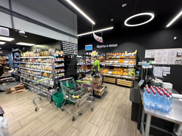 Сдам торговое помещение, 195 м²