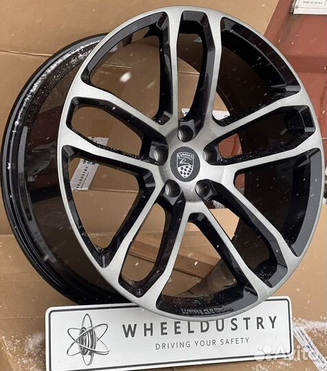 Кованые диски Lumma для BMW X4 G02 R21