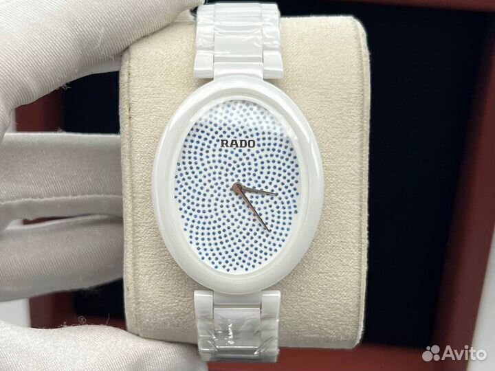 Часы женские Rado