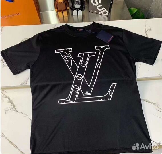 Футболка Louis Vuitton NBA T-shirt
