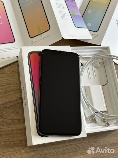 iPhone X, 64 ГБ