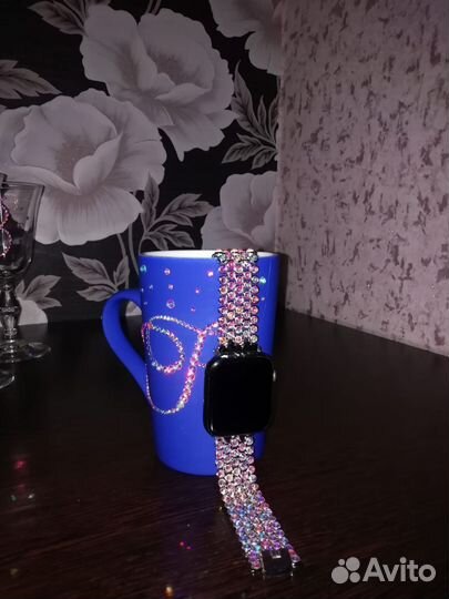 Инкрустация стразами