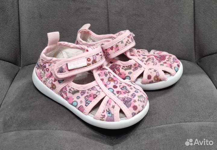 Сандалии для девочки 21 размер