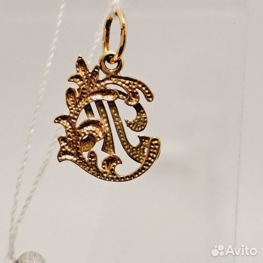 Золотая подвеска с фианитом