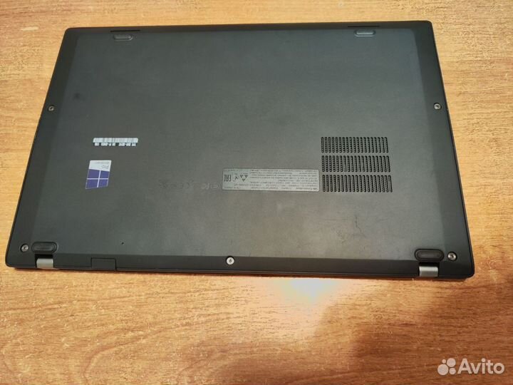 Ноутбук lenovo thinkpad X1 carbon gen 5 (8/512)