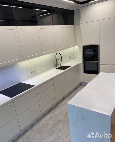 Кухня до потолка на заказ