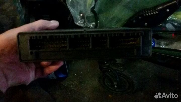 Блок эбу Митсубиши Каризма
