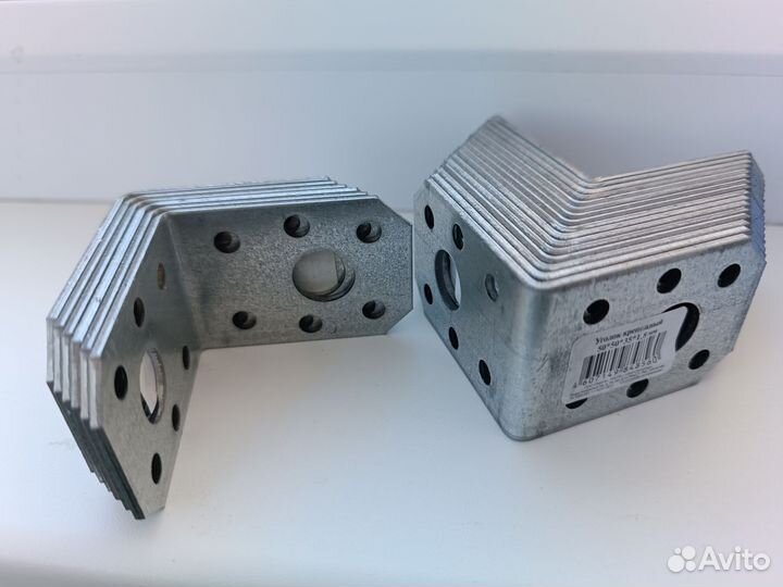 Уголок крепежный 50*50*35*1, 8мм