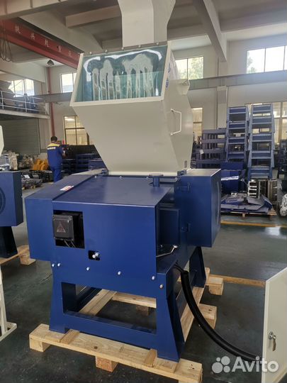 Дробилки, шредеры для пластмасс